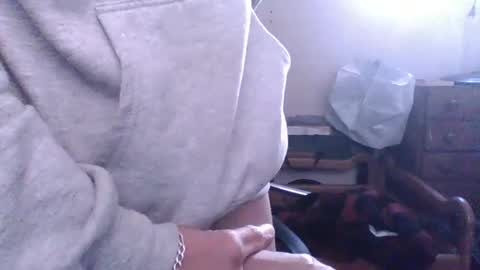 097305962 online show from October 7, 6:12 pm