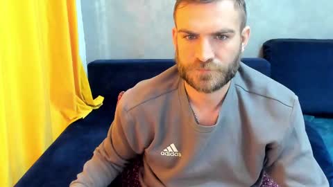 10in_deluxe online show from February 25, 6:14 am