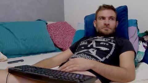 10in_deluxe online show from September 29, 6:12 am