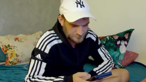 10in_deluxe online show from October 1, 6:39 am