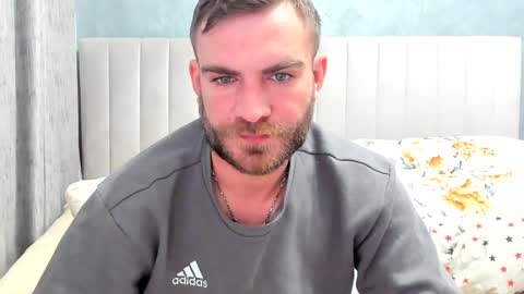 10in_deluxe online show from January 24, 7:41 am