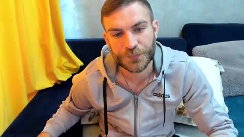 10in_deluxe online show from February 23, 6:33 am