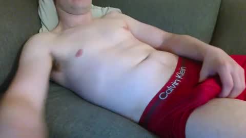 18chillin online show from November 5, 2:24 am