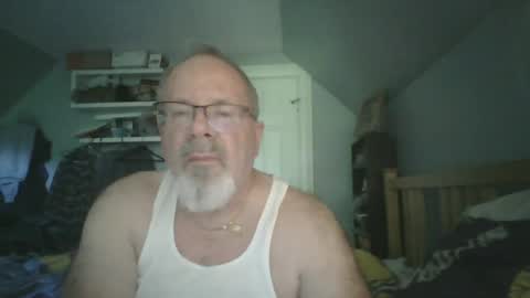 2003dynawideglide online show from June 12, 10:40 pm