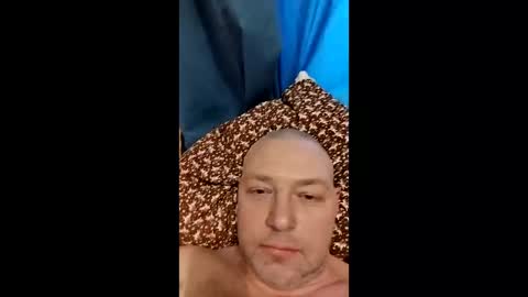 202990421 online show from February 18, 6:44 am