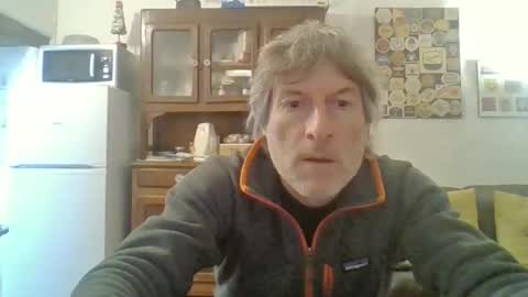 22esserre online show from January 10, 10:06 am