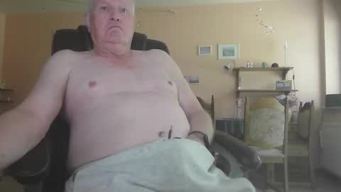 29famila online show from September 18, 12:18 pm