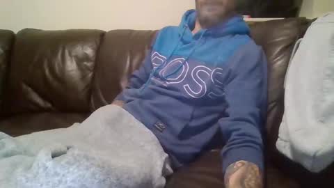 Snapshot of 420feetloverr420 chatting on October 19, 2:05 am 420feetloverr420 online show from October 19, 2:05 am