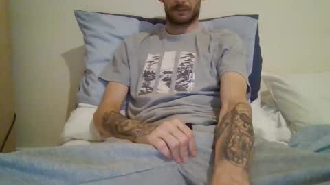 Snapshot of 420feetloverr420 chatting on October 3, 2:33 pm 420feetloverr420 online show from October 3, 2:33 pm