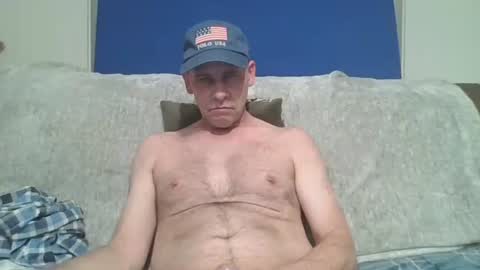 4nuf online show from December 3, 6:41 am