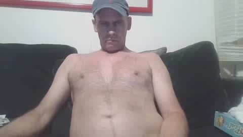 4nuf online show from November 11, 9:31 pm