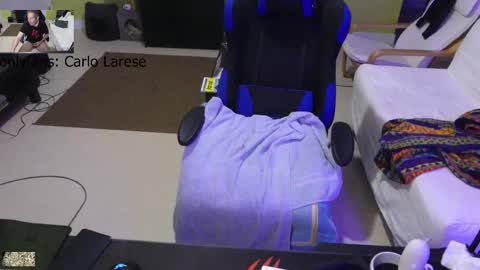 Larese Carlo online show from October 22, 2:26 am