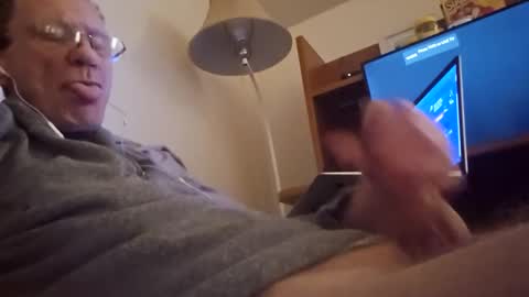 Zeus online show from February 5, 1:00 pm