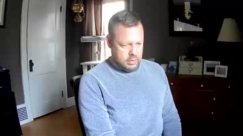 612guy online show from November 22, 5:45 pm