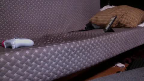 Chris online show from February 11, 12:49 am