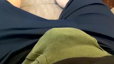 6inchboytoy online show from January 11, 1:01 pm