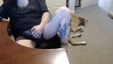 MASTIFF online show from April 3, 10:39 pm