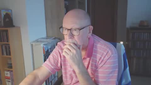  Papi  online show from November 1, 4:44 pm