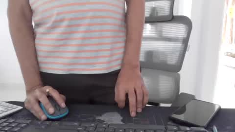 MROSE7080 online show from February 28, 9:41 am