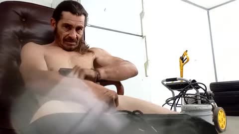 8intenn online show from September 30, 11:41 pm