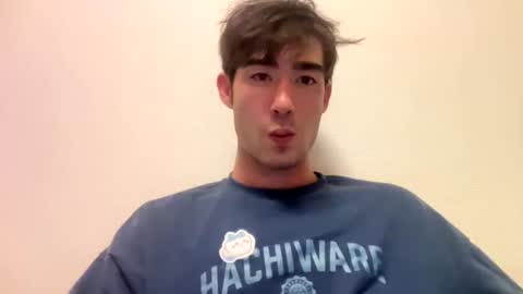 9thislandd online show from November 5, 5:15 pm