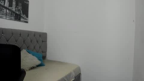 DERECK online show from March 5, 8:32 am