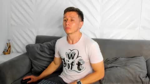 Andrew online show from December 29, 1:17 pm