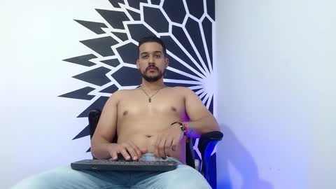 CRIS online show from January 28, 1:39 am