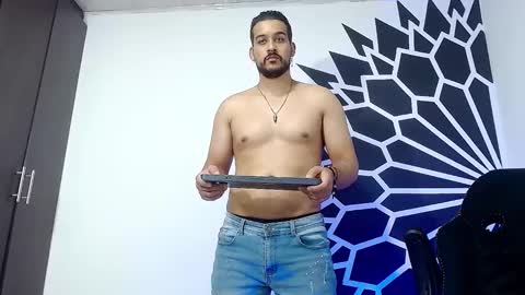 CRIS online show from February 5, 1:47 am