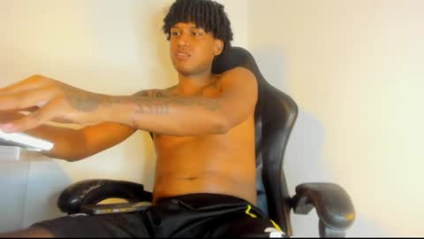 _cockpromise_ online show from April 13, 9:59 pm