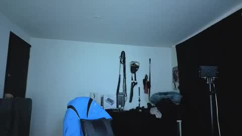 delacruz online show from March 27, 11:22 am