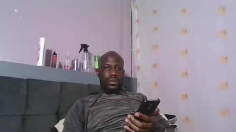 _hairlyboy online show from January 6, 9:30 pm