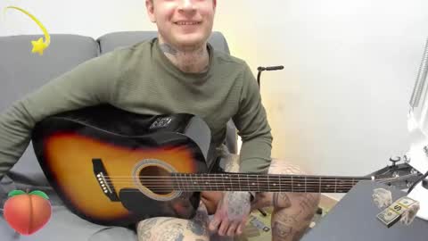 Layne online show from February 19, 8:27 pm