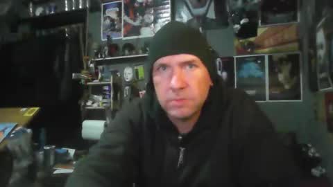 That guy online show from December 15, 1:24 am