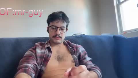 _mrguy_ online show from October 27, 5:15 pm