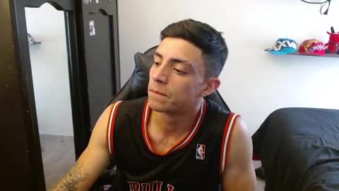 SCHNEIDER online show from November 10, 5:29 pm