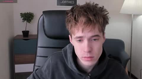 _tokyo_ghoul online show from March 8, 9:56 am