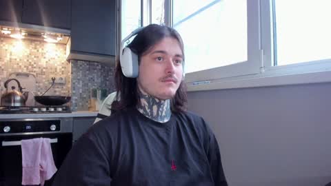 _torfin_ online show from December 27, 8:24 am