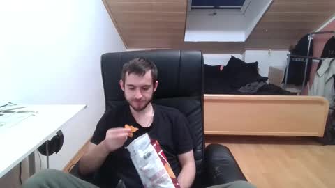 Vlad online show from October 28, 12:24 am