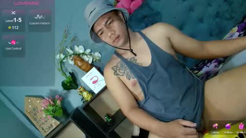 Asian Cummer online show from February 19, 2:01 pm