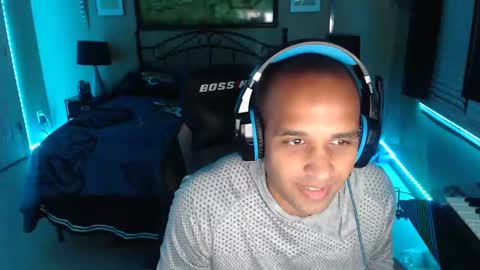 Snapshot of a4orce chatting on December 3, 2:23 am a4orce online show from December 3, 2:23 am