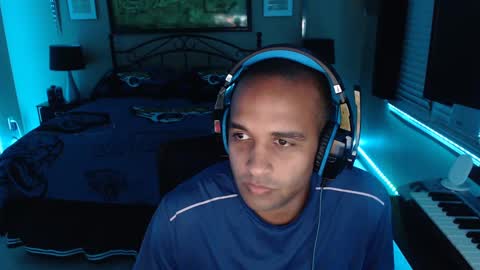 Snapshot of a4orce chatting on February 16, 11:48 pm a4orce online show from February 16, 11:48 pm
