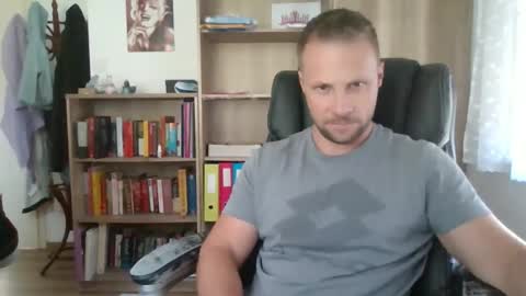 Long distance cumshot online show from November 5, 9:55 am