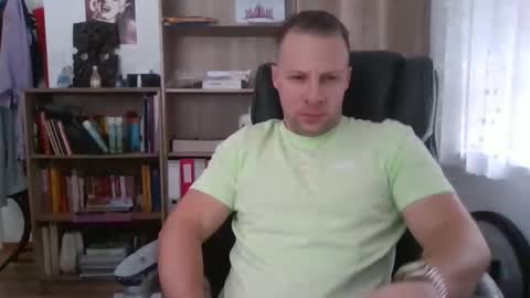 Long distance cumshot online show from February 3, 11:26 am