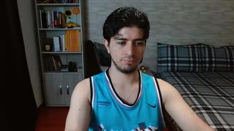 Aaron online show from January 15, 10:01 pm