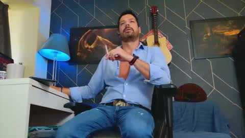 Aaron online show from September 27, 12:14 pm