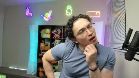 buddy online show from October 29, 3:09 am