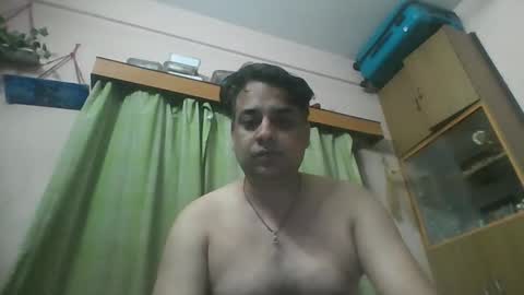 ad007_guy online show from March 14, 2:46 pm