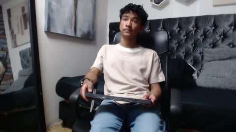 adam_ford1 online show from January 13, 6:34 pm