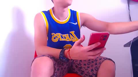 adam hot11 online show from March 4, 8:27 pm